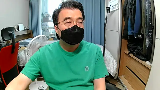 Snapshot of Jackvanlee chatting on July 29, 3:15 am Jackvanlee online show from July 29, 3:15 am