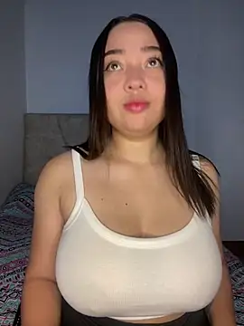 MissPerlaa online show from February 7, 1:22 pm