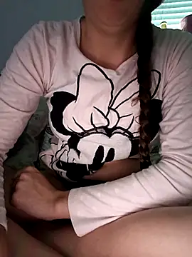 Snapshot of bruna_safadinhaa chatting on September 29, 3:39 pm bruna safadinhaa online show from September 29, 3:39 pm