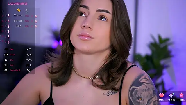 AishaCarter online show from November 25, 5:57 pm