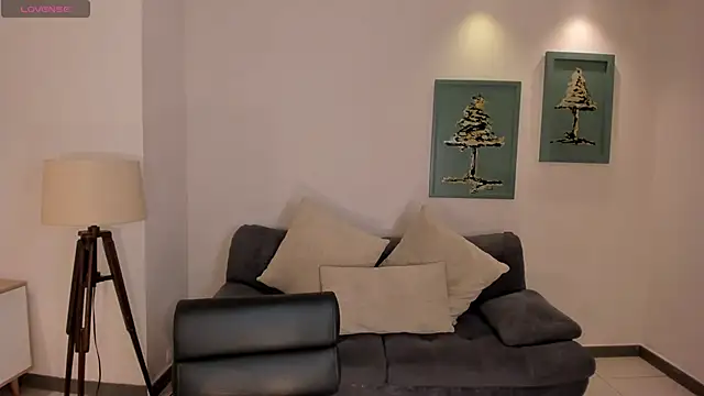 AlessiaCorleone  online show from October 25, 7:30 pm