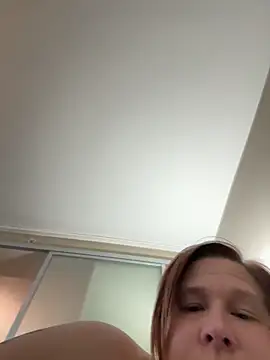 thicknjuicy6996 online show from March 1, 8:31 pm