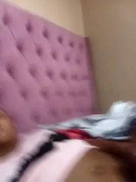 Snapshot of ShooingBunch chatting on September 11, 6:24 am ShooingBunch online show from September 11, 6:24 am