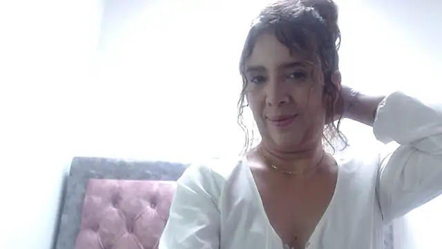 Snapshot of Victoria_meester chatting on May 22, 2:01 pm Victoria meester online show from May 22, 2:01 pm