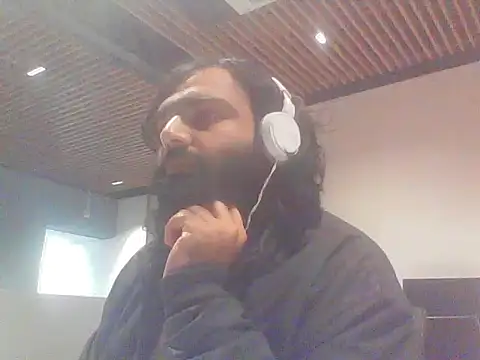 JohnBond009 online show from March 20, 8:57 pm