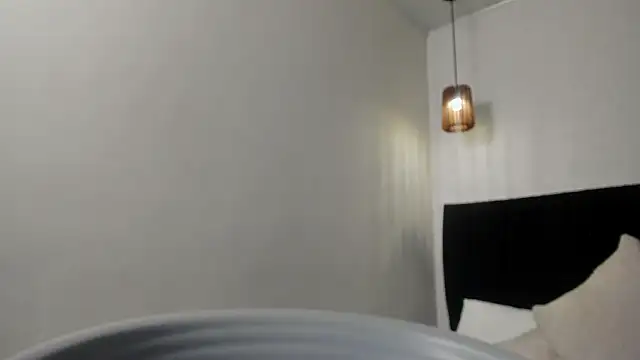 dolly zoe online show from March 11, 3:45 am