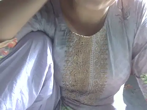 shekira99 online show from April 24, 4:48 am