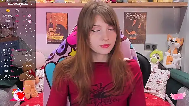 Snapshot of AliceLanley chatting on December 27, 12:23 pm AliceLanley online show from December 27, 12:23 pm