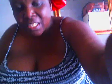 Snapshot of Grannygeexx chatting on December 4, 9:29 am Grannygeexx online show from December 4, 9:29 am