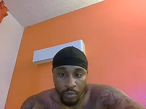 Snapshot of Stressreliever82 chatting on March 23, 5:54 am Stressreliever82 online show from March 23, 5:54 am