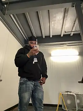 Snapshot of Stressreliever82 chatting on March 1, 4:31 pm Stressreliever82 online show from March 1, 4:31 pm