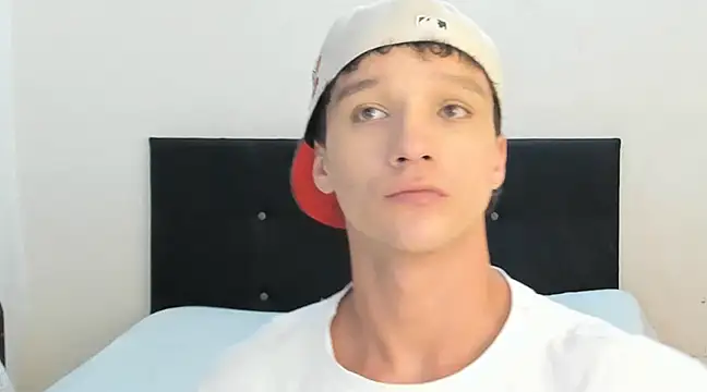 Snapshot of angelcortes chatting on January 26, 9:51 pm angelcortes online show from January 26, 9:51 pm