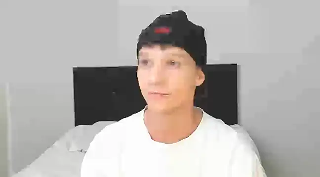 Snapshot of angelcortes chatting on March 14, 12:32 am angelcortes online show from March 14, 12:32 am