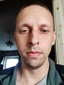 Snapshot of Yrikos1 chatting on June 4, 7:58 am Yrikos1 online show from June 4, 7:58 am