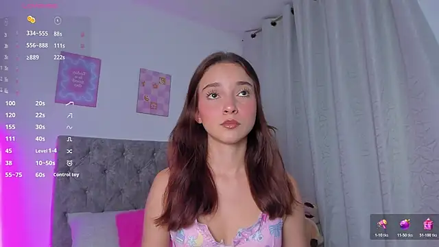 Snapshot of kate_sweet01 chatting on June 17, 11:27 pm kate sweet01 online show from June 17, 11:27 pm