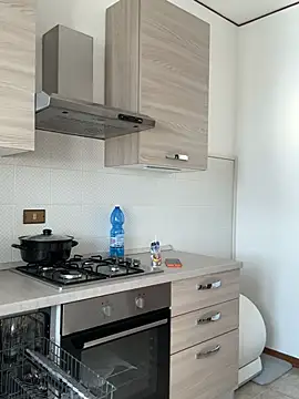 petrouchkaaa  online show from March 19, 9:13 am