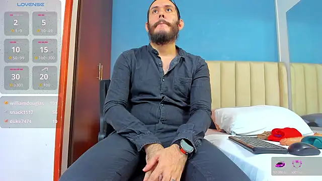 Snapshot of jeanpiere_ chatting on October 14, 2:45 am jeanpiere  online show from October 14, 2:45 am