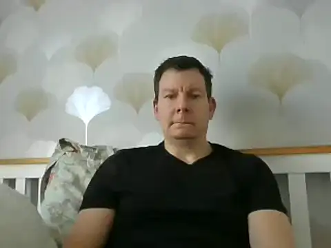 Snapshot of calibersmith chatting on November 2, 11:45 am calibersmith online show from November 2, 11:45 am