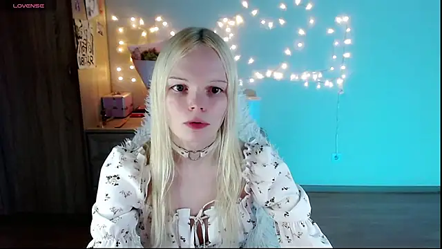 Emily Nyaffee online show from March 10, 12:26 pm