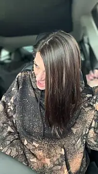 LadyLena1 online show from April 3, 12:30 am