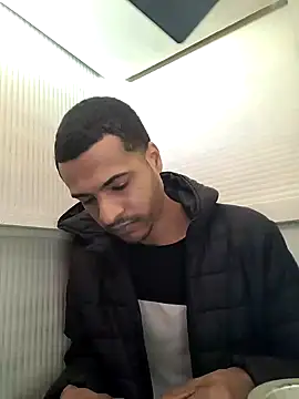 Snapshot of albert___corleone chatting on December 12, 12:22 pm albert corleone online show from December 12, 12:22 pm