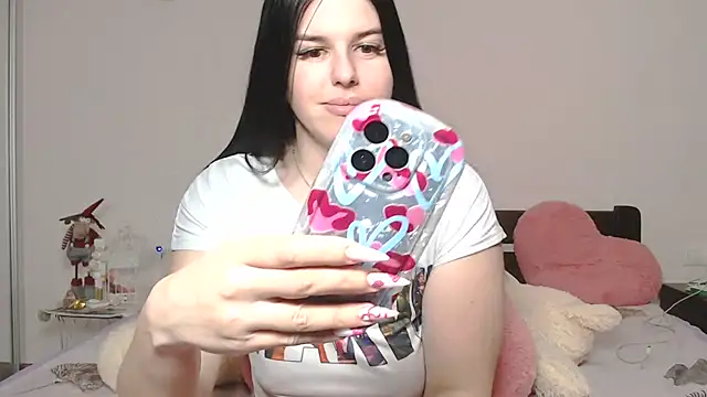 Snapshot of Annatrybebetter chatting on March 6, 12:10 am Annatrybebetter online show from March 6, 12:10 am