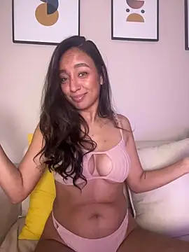 DianaHopson online show from February 21, 1:56 pm