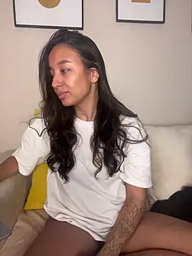 DianaHopson online show from February 25, 12:53 am