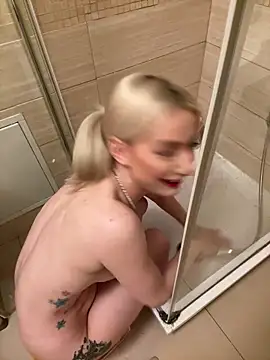 Ella Charm online show from February 11, 12:59 am