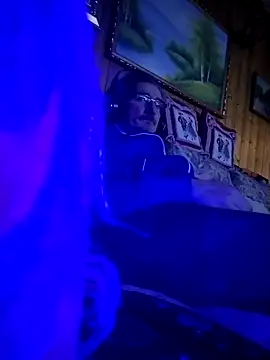 Snapshot of Chris8149 chatting on February 24, 9:52 pm Chris8149 online show from February 24, 9:52 pm