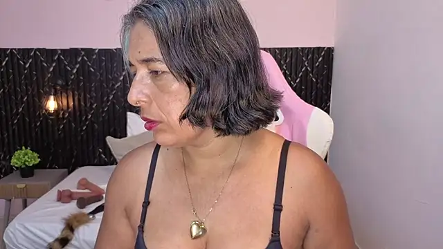 tammy lynn69 online show from April 16, 6:30 pm