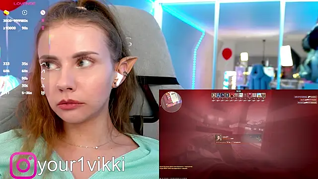 Snapshot of Vikki_Cheese chatting on March 17, 4:40 am Vikki Cheese online show from March 17, 4:40 am