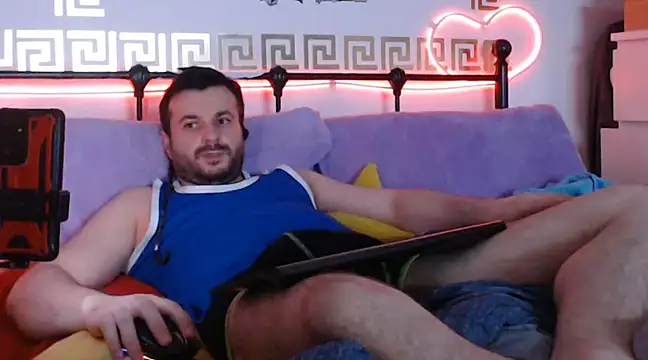 Snapshot of erotico69xxx chatting on January 21, 11:34 pm erotico69xxx online show from January 21, 11:34 pm