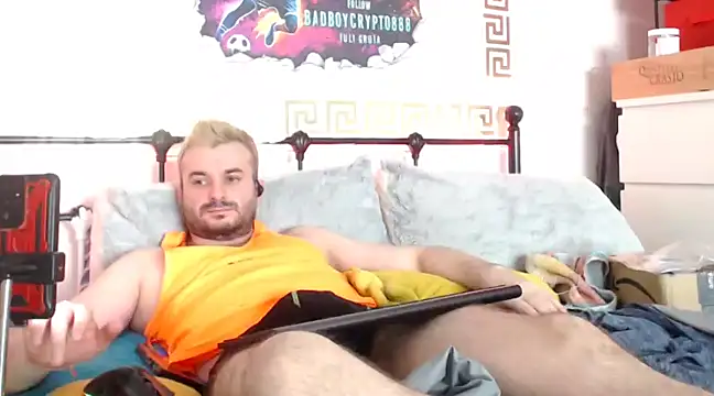 Snapshot of erotico69xxx chatting on March 4, 11:00 pm erotico69xxx online show from March 4, 11:00 pm