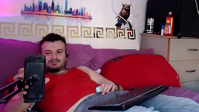 Snapshot of erotico69xxx chatting on April 27, 10:46 am erotico69xxx online show from April 27, 10:46 am