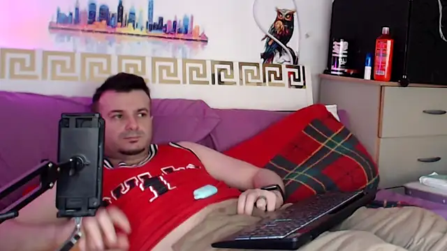 Snapshot of erotico69xxx chatting on April 29, 12:31 pm erotico69xxx online show from April 29, 12:31 pm