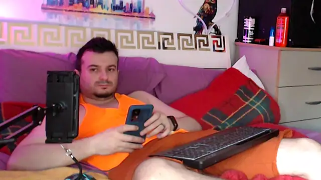 Snapshot of erotico69xxx chatting on May 13, 12:35 pm erotico69xxx online show from May 13, 12:35 pm