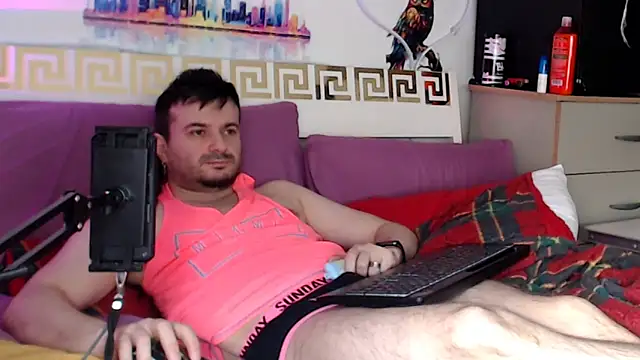 Snapshot of erotico69xxx chatting on May 15, 1:18 pm erotico69xxx online show from May 15, 1:18 pm
