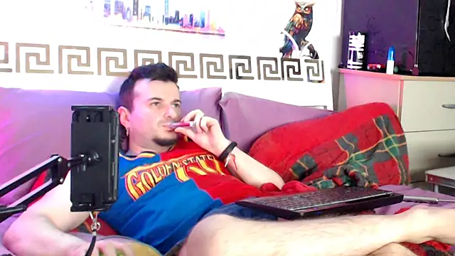 Snapshot of erotico69xxx chatting on May 21, 12:17 am erotico69xxx online show from May 21, 12:17 am