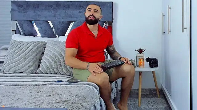 Zack Froone online show from November 18, 3:05 pm