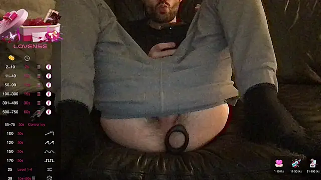 Snapshot of athenphysics chatting on December 5, 7:06 pm athenphysics online show from December 5, 7:06 pm