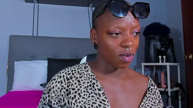 Coco Kiss online show from March 11, 7:09 pm