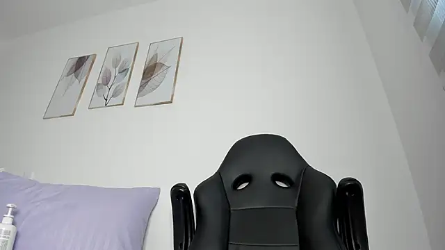 Snapshot of _Molly_rosse_ chatting on May 15, 12:01 pm Molly rosse online show from May 15, 12:01 pm