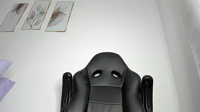 Snapshot of _Molly_rosse_ chatting on June 18, 11:58 am Molly rosse online show from June 18, 11:58 am