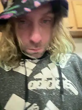 Snapshot of 4kUsh2Fashion0 chatting on December 21, 5:40 pm 4kUsh2Fashion0 online show from December 21, 5:40 pm