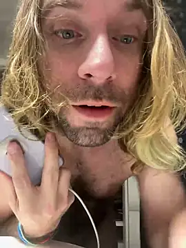 Snapshot of 4kUsh2Fashion0 chatting on January 20, 11:56 am 4kUsh2Fashion0 online show from January 20, 11:56 am