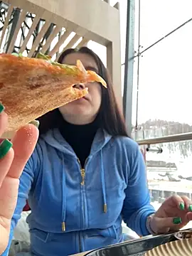 Snapshot of Teylor_Love chatting on January 14, 12:56 pm Teylor Love online show from January 14, 12:56 pm