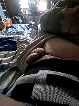 Snapshot of florin421 chatting on May 11, 4:26 pm florin421 online show from May 11, 4:26 pm