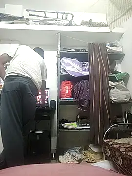 samlord261 online show from October 30, 6:59 am