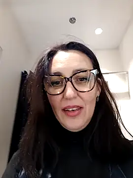 Snapshot of Ulyana72882 chatting on January 27, 12:16 pm Ulyana72882 online show from January 27, 12:16 pm